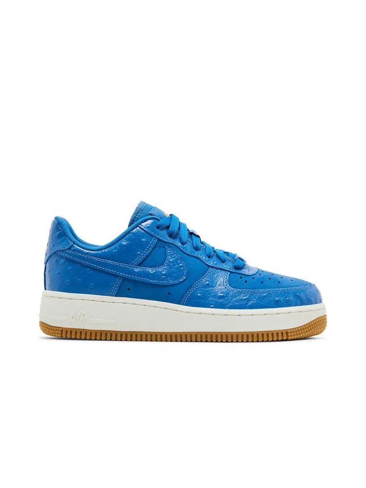 Кроссовки Nike Wmns Air Force 1 '07 LX 'Blue Ostrich' — изображение 2 из 9