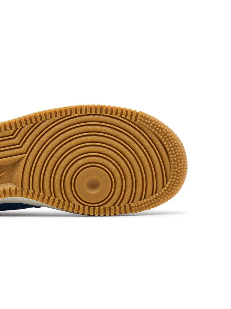 Кроссовки Nike Wmns Air Force 1 '07 LX 'Blue Ostrich' — изображение 6 из 9