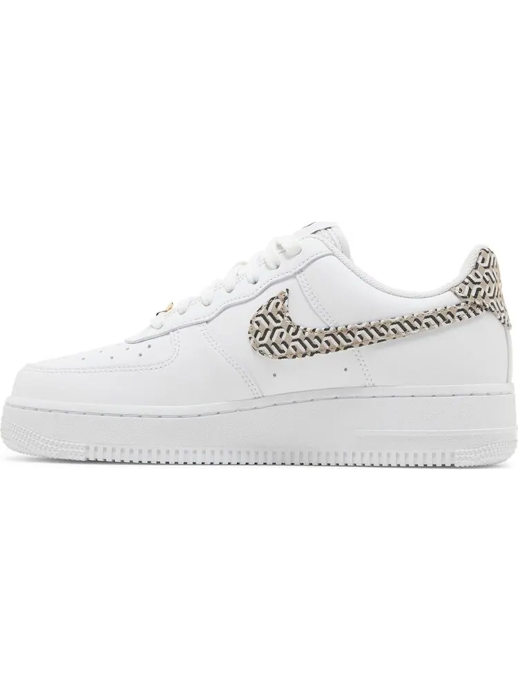 Кроссовки Wmns Air Force 1 LX 'United in Victory - White' — изображение 3 из 4, белый