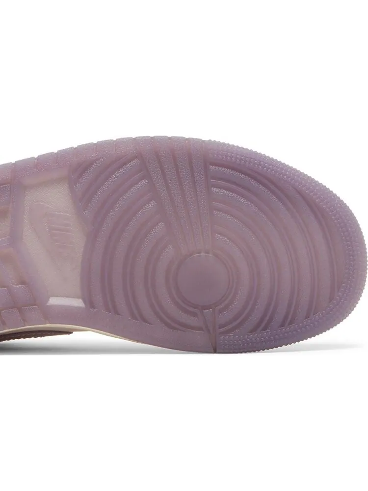 Кроссовки Wmns Air Jordan 1 Low Pastel Plum — изображение 5 из 8, фиолетовый