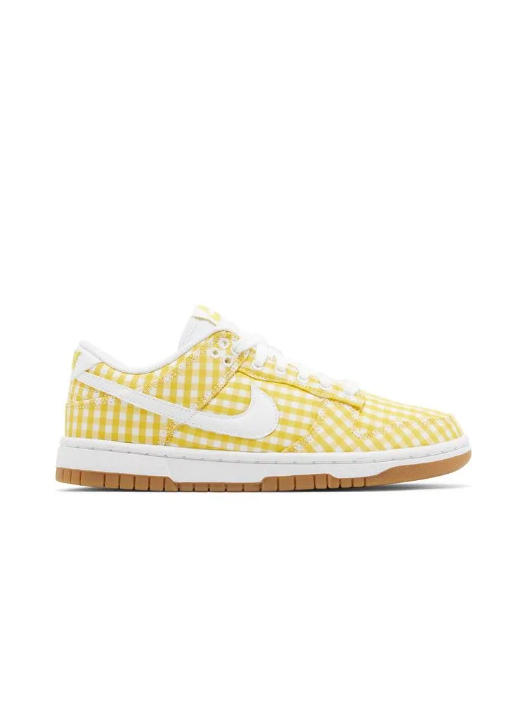 Кроссовки Nike Wmns Dunk Low 'Yellow Gingham' — изображение 2 из 9, белый/светлый коричневый