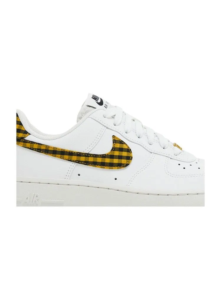Кроссовки Nike Wmns Air Force 1 Low 'Bronzine Gingham' — изображение 3 из 9, белый//черный