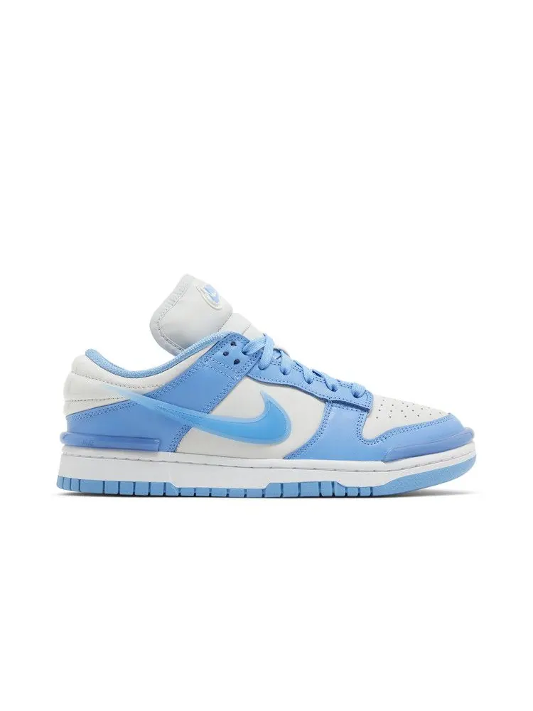 Кроссовки Nike Wmns Dunk Low Twist 'University Blue' — изображение 2 из 9, синий/белый