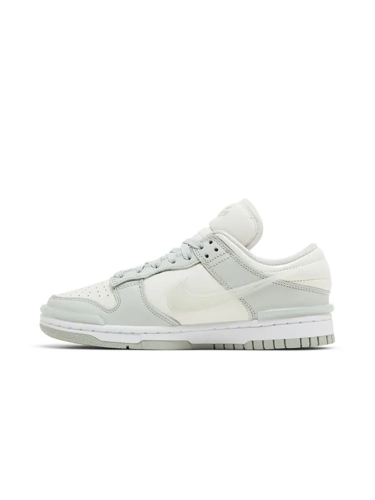 Кроссовки Nike Wmns Dunk Low Twist 'Light Silver' — изображение 4 из 9