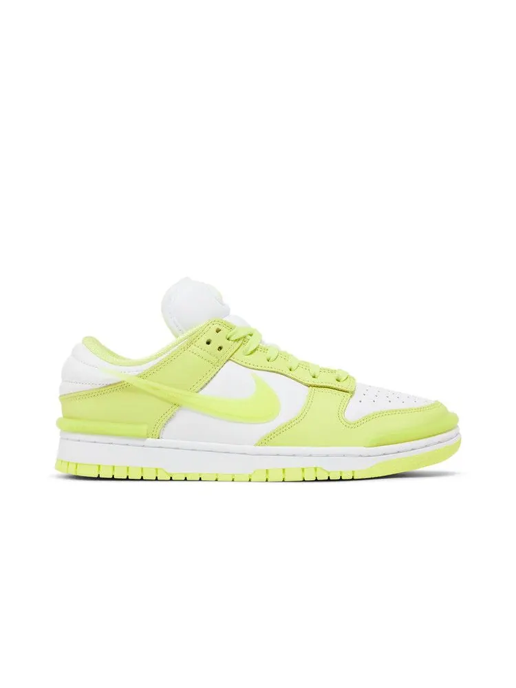 Кроссовки Nike Wmns Dunk Low Twist 'Lemon Twist' — изображение 2 из 9, светлый/светлый/белый