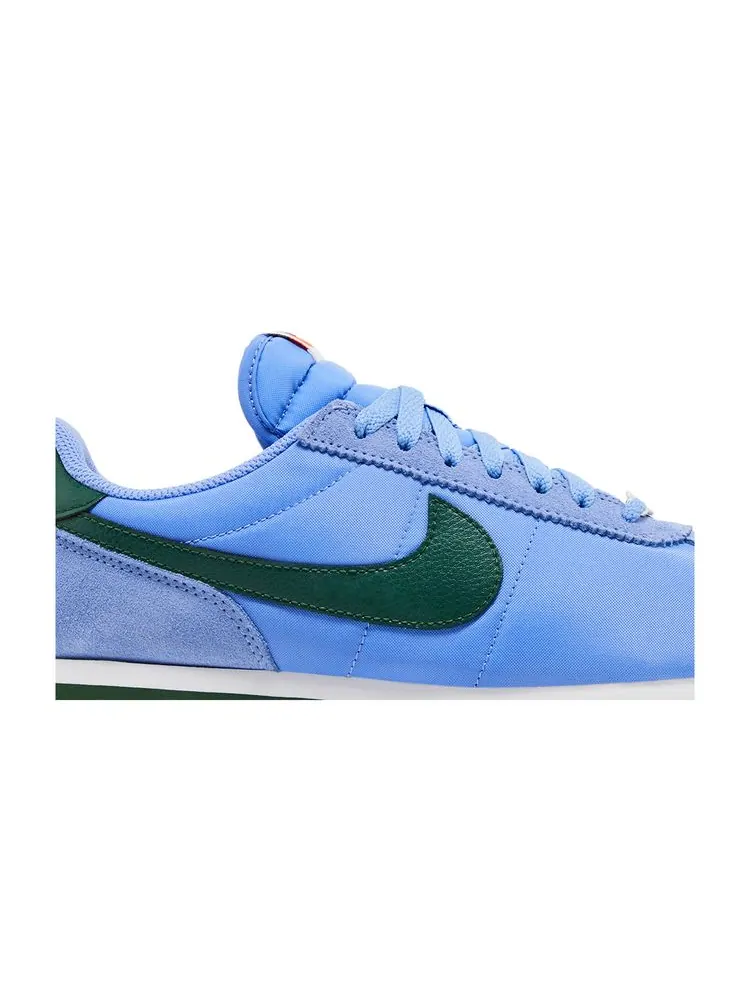 Кроссовки Wmns Cortez 'Royal Pulse Fir' — изображение 2 из 8, фиолетовый