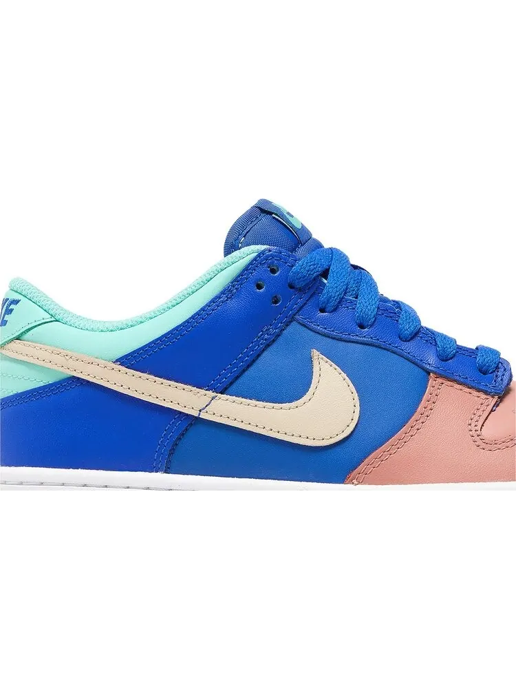 Кроссовки Dunk Low SE GS 'Salmon Toe' — изображение 2 из 4, синий