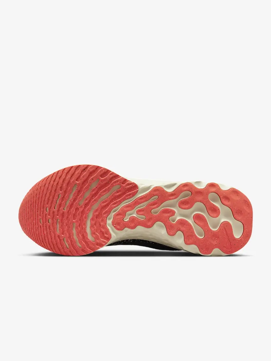 Кроссовки Nike React Infinity Run Flyknit 3 — изображение 3 из 4, черный/красный