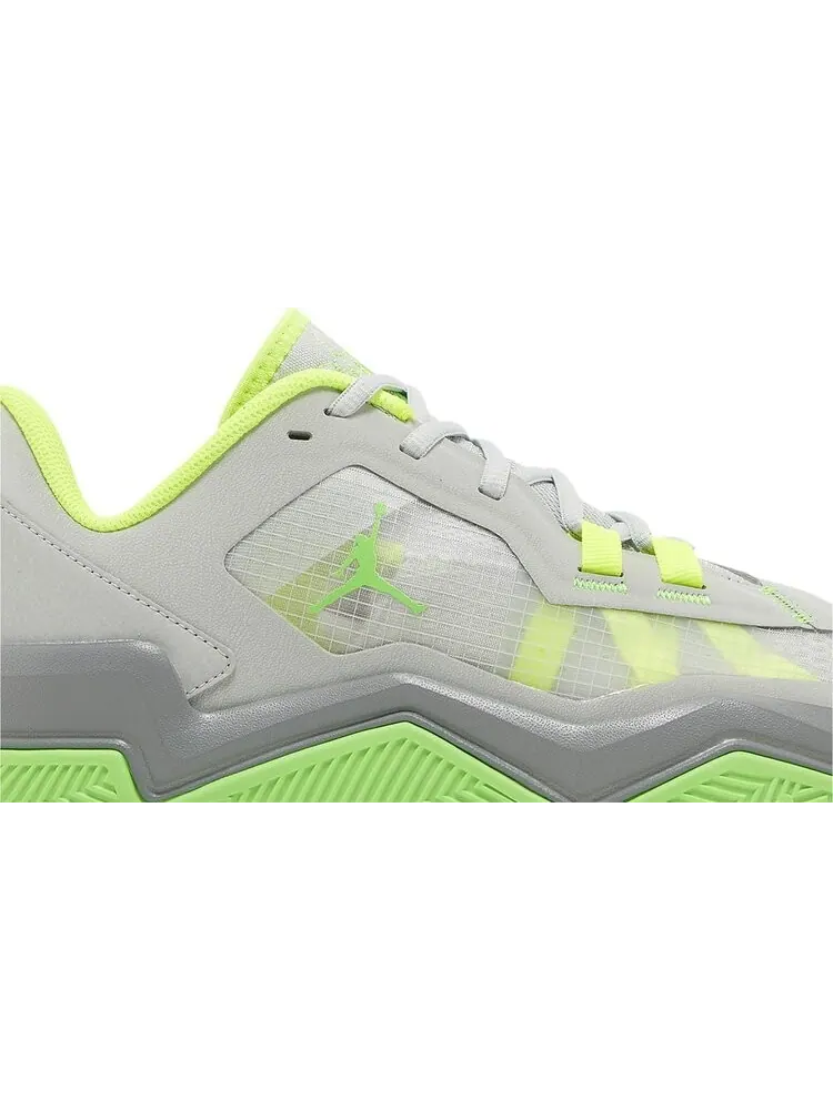 Кроссовки Jordan One Take 4 'Grey Green Strike' — изображение 2 из 4, серый