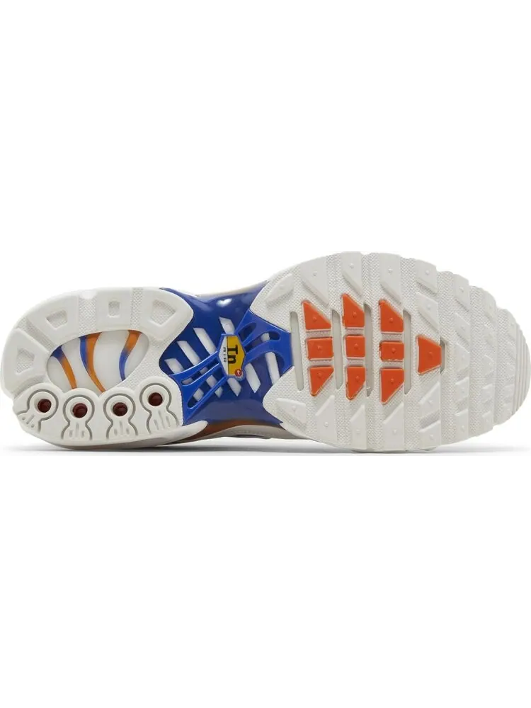 Кроссовки Wmns Air Max Plus 'Knicks' — изображение 4 из 4, белый