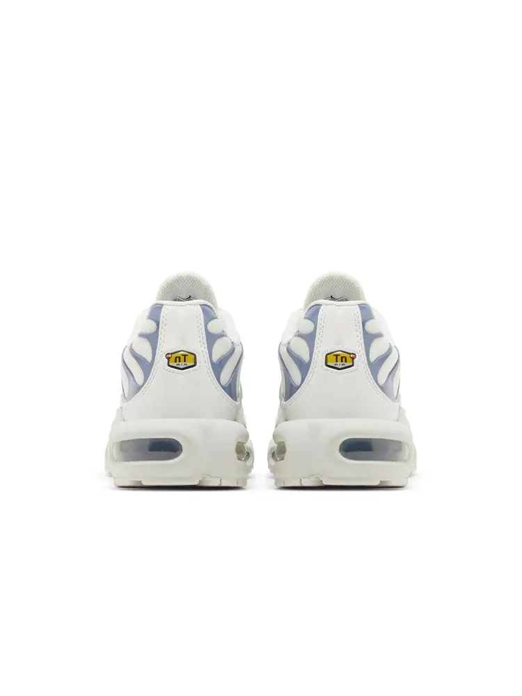 Кроссовки Wmns Air Max Plus 'Ashen Slate' — изображение 6 из 8, серый