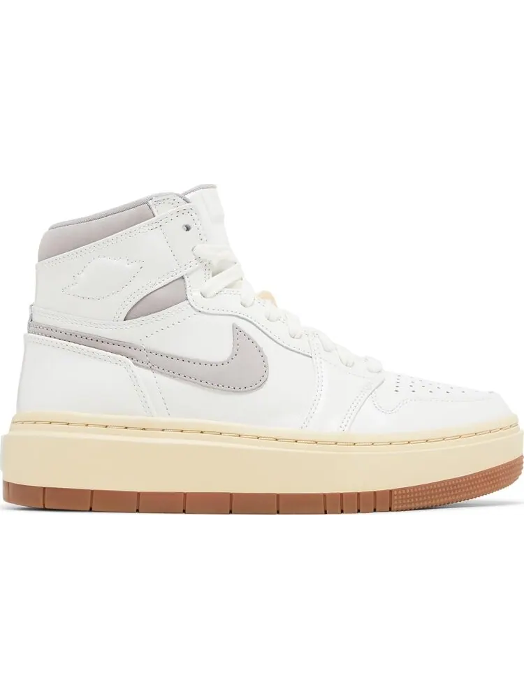 Кроссовки Wmns Air Jordan 1 Elevate High SE 'Sail College Grey' — изображение 1 из 4, бежевый