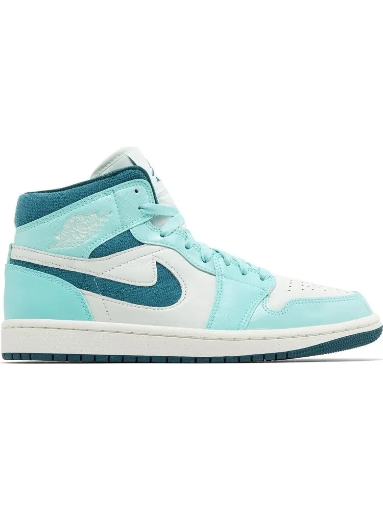 Кроссовки Wmns Air Jordan 1 Mid SE 'Bleached Turquoise' — изображение 1 из 4, синий