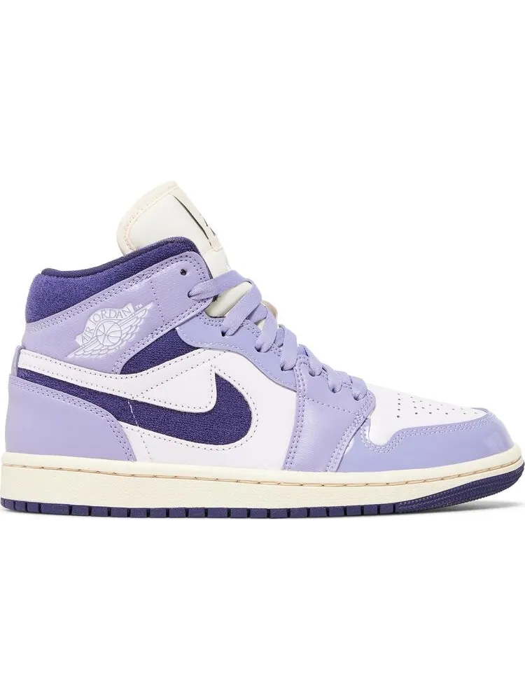 Кроссовки Wmns Air Jordan 1 Mid SE 'Sky J Purple' — изображение 1 из 4, фиолетовый