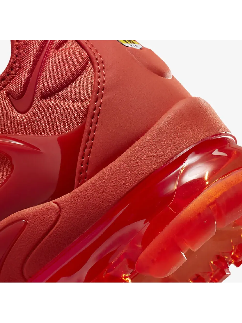 Женские кроссовки Nike Air Vapor Max Plus — изображение 8 из 8, красный