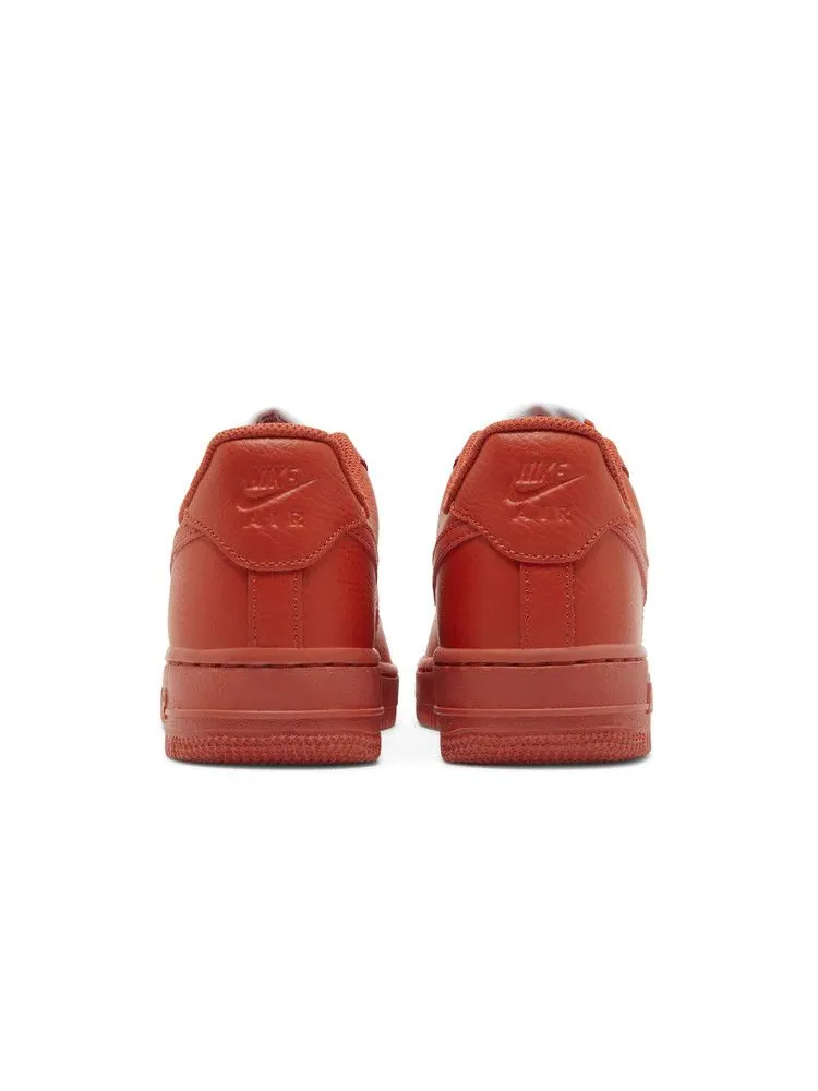 Кроссовки Nike Wmns Air Force 1 '07 'Triple Orange' — изображение 7 из 9