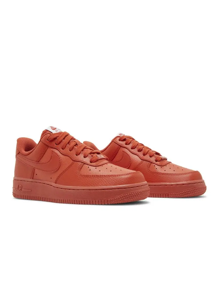 Кроссовки Nike Wmns Air Force 1 '07 'Triple Orange' — изображение 9 из 9