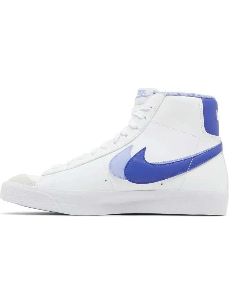 Кроссовки Nike Blazer Mid '77 SE GS 'Double Swoosh - Purple' — изображение 3 из 8, белый