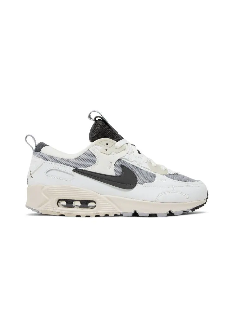 Кроссовки Nike Wmns Air Max 90 Futura 'Wolf Grey' — изображение 2 из 9, серый//белый