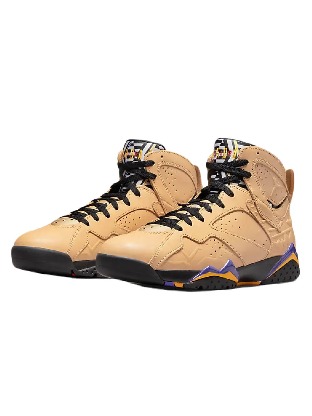 Кроссовки Nike Air Jordan 7 Retro SE — изображение 2 из 8, бежевый