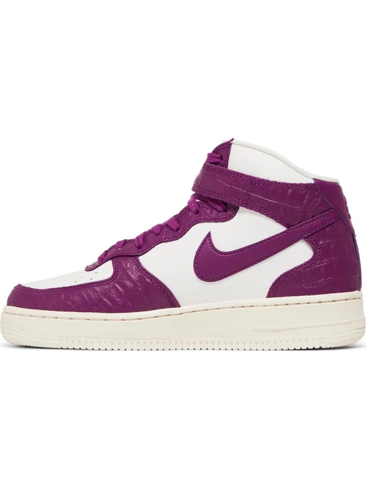 Кроссовки Nike Wmns Air Force 1 '07 Mid 'Tokyo 2003' — изображение 3 из 8, фиолетовый