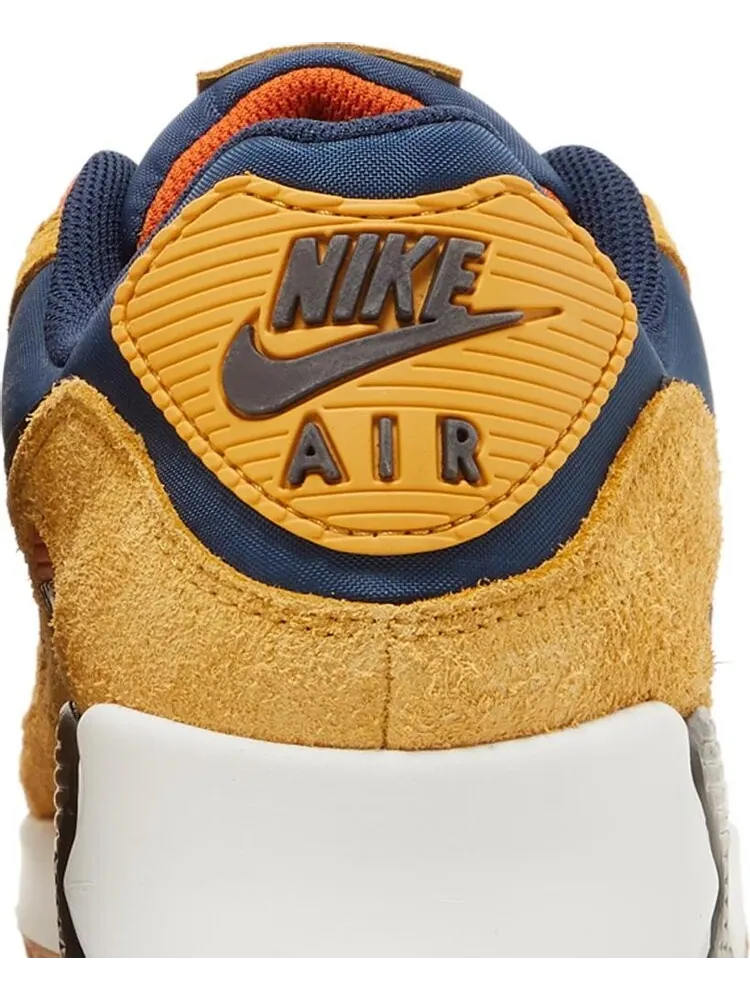 Кроссовки Nike Air Max 90 'Bucktan Team Navy' — изображение 7 из 8, загар