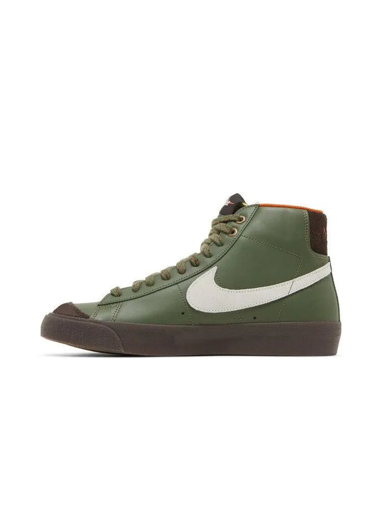 Кроссовки Nike Blazer Mid '77 Vintage 'Army Olive' — изображение 4 из 9