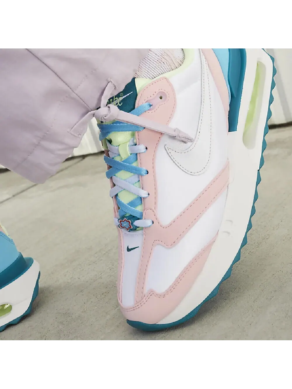 Кроссовки Nike Air Max Dawn — изображение 9 из 9, розовый/синий/белый