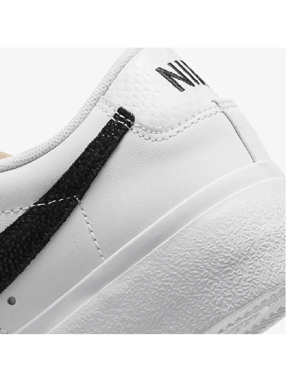 Кроссовки Nike Blazer Low Platform — изображение 8 из 8, белый