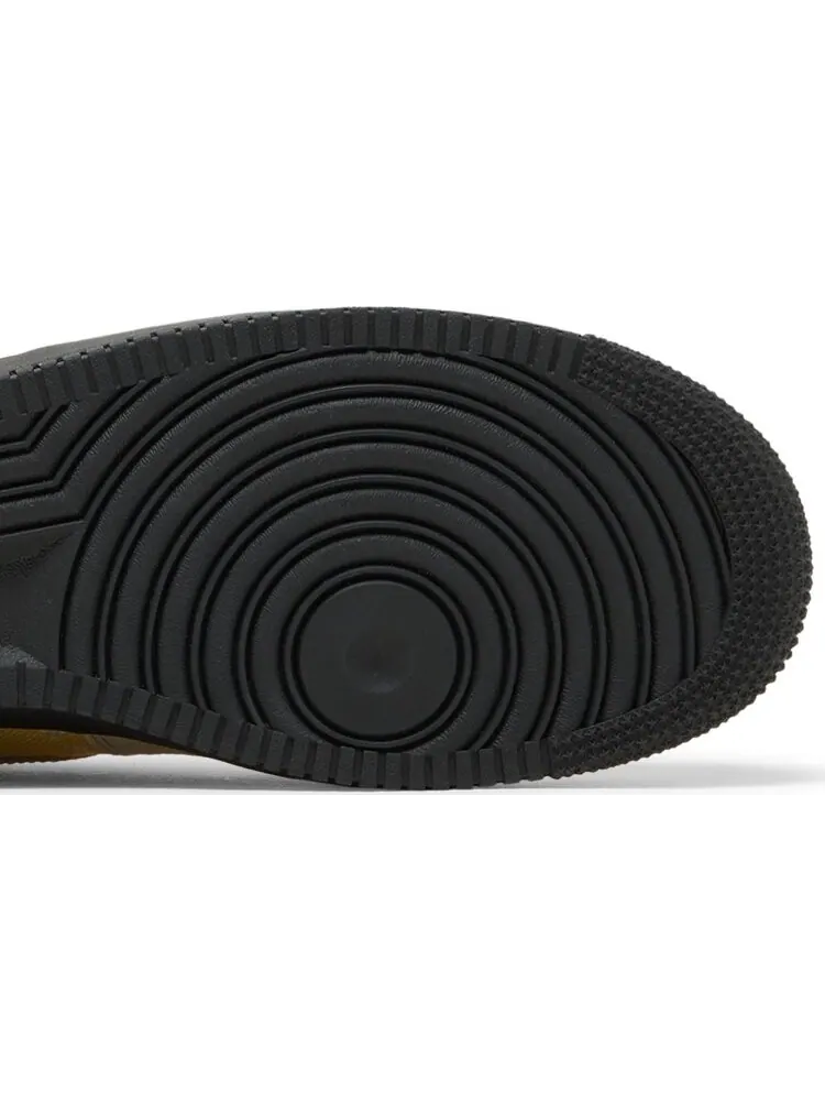 Кроссовки Nike Air Force 1 '07 'Somos Familia' — изображение 5 из 8, загар