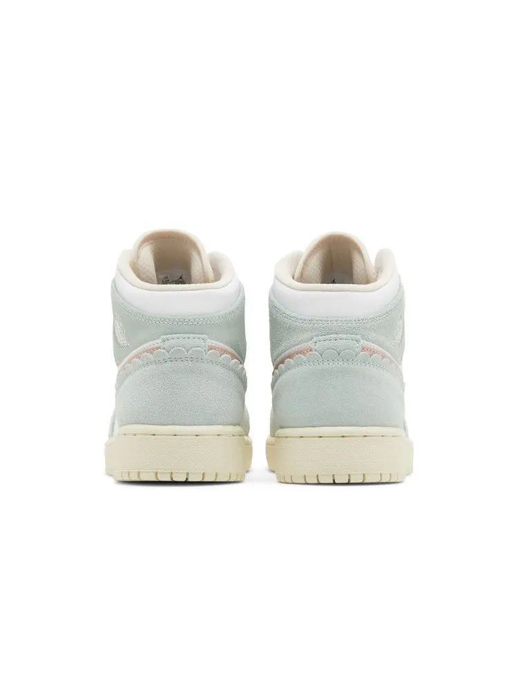 Кроссовки Air Jordan Air Jordan 1 Mid SE GS 'Scalloped Edge' — изображение 7 из 9, белый/розовый