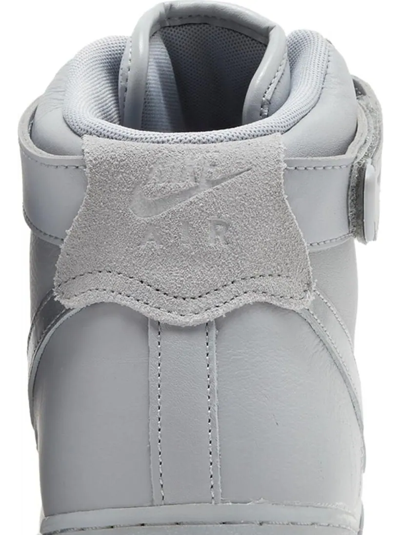 Кроссовки Nike Air Force 1 High 'Wolf Grey Metallic Silver' — изображение 7 из 8, серый