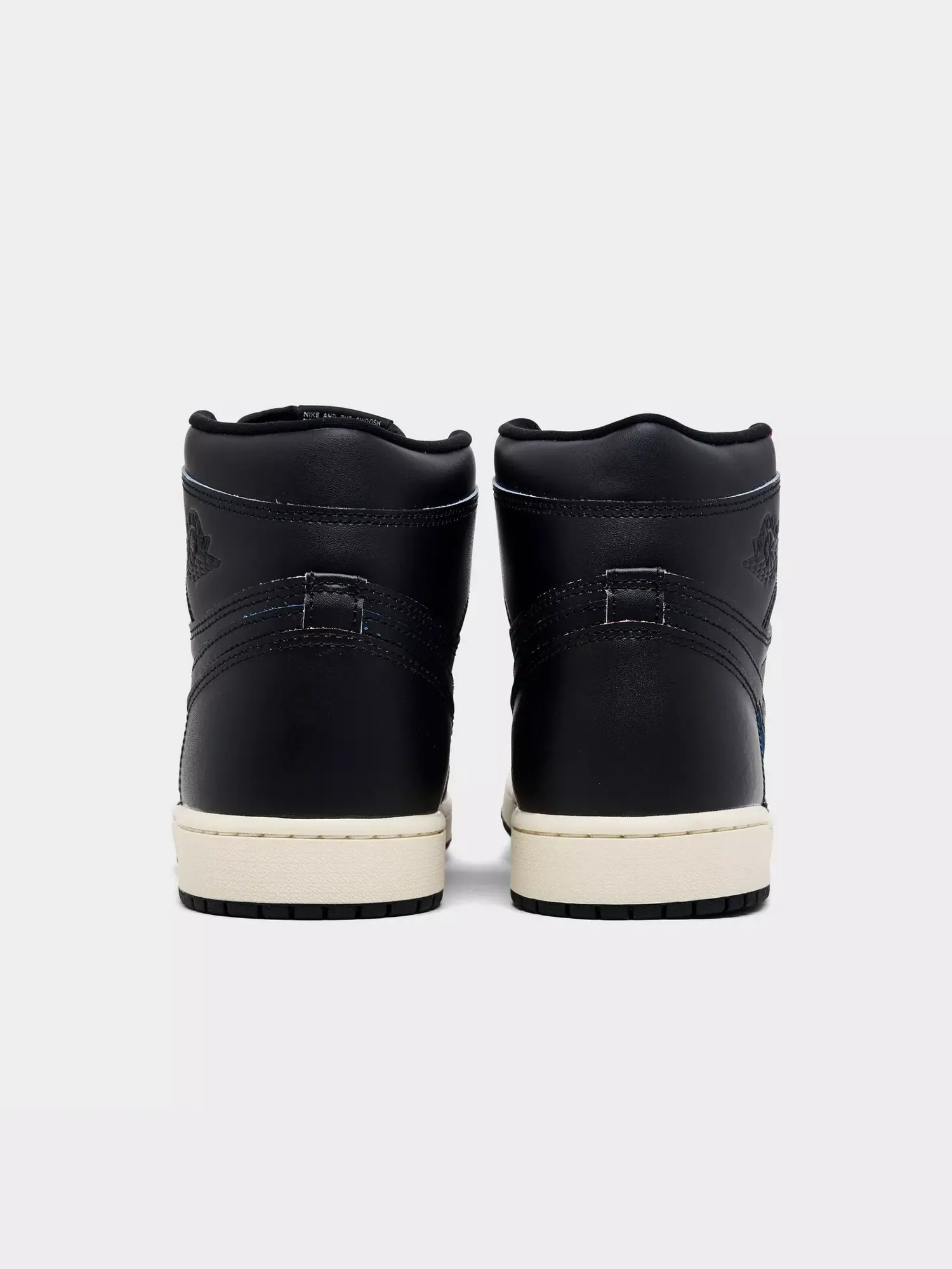 Кроссовки Air Jordan Air Jordan 1 Retro High OG 'Self Expression' — изображение 4 из 6, черный/черный/белый