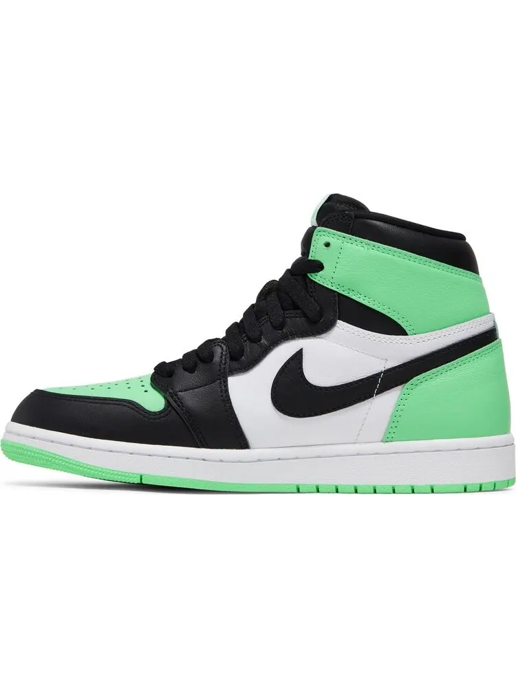 Кроссовки Air Jordan 1 Retro High OG 'Green Glow' — изображение 3 из 4, зеленый