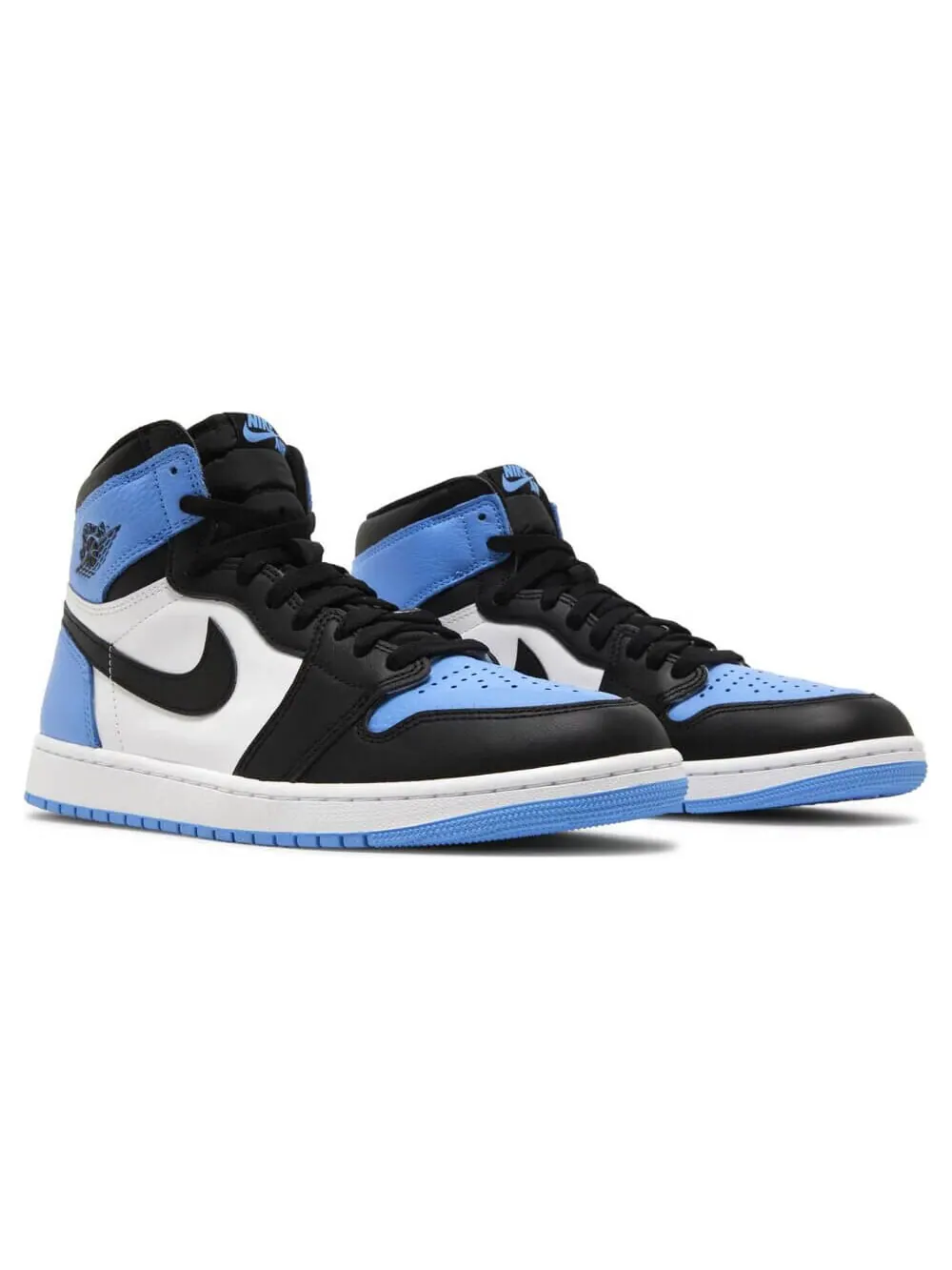 Кроссовки Nike Air Jordan 1 Retro High OG UNC Toe — изображение 3 из 10, синий
