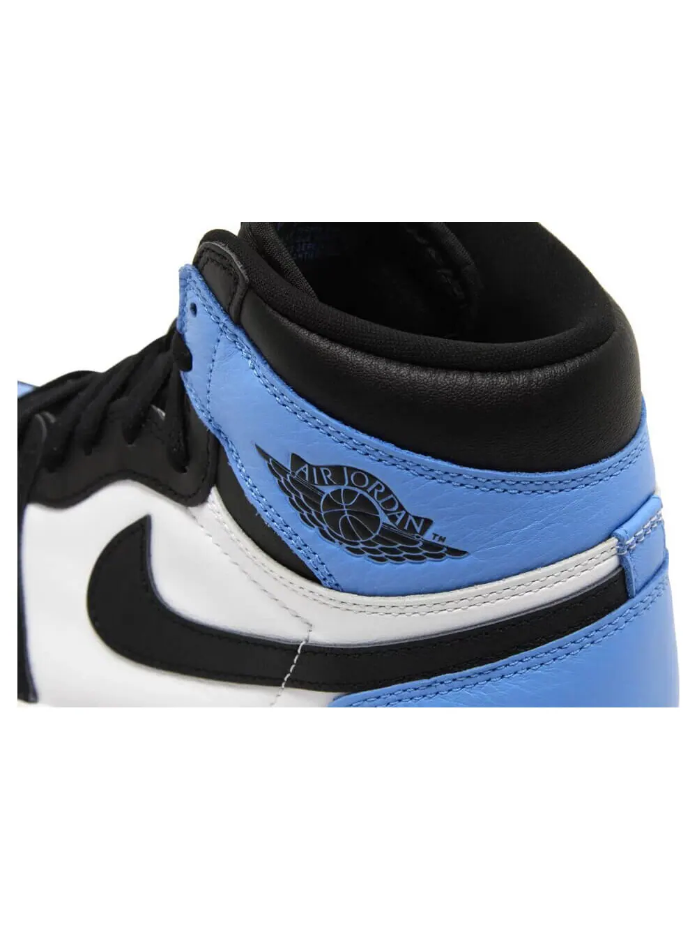 Кроссовки Nike Air Jordan 1 Retro High OG UNC Toe — изображение 7 из 10, синий