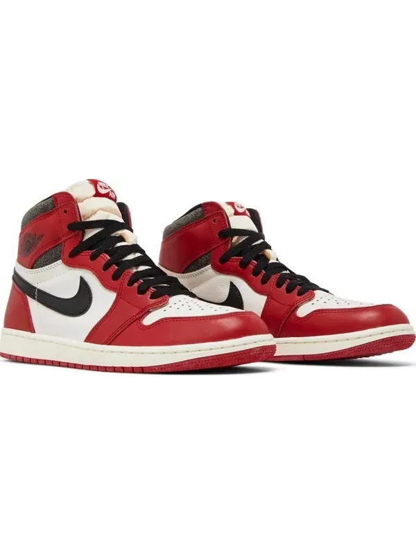 Кроссовки Air Jordan 1 Retro High OG "University Red" — изображение 8 из 12, красный