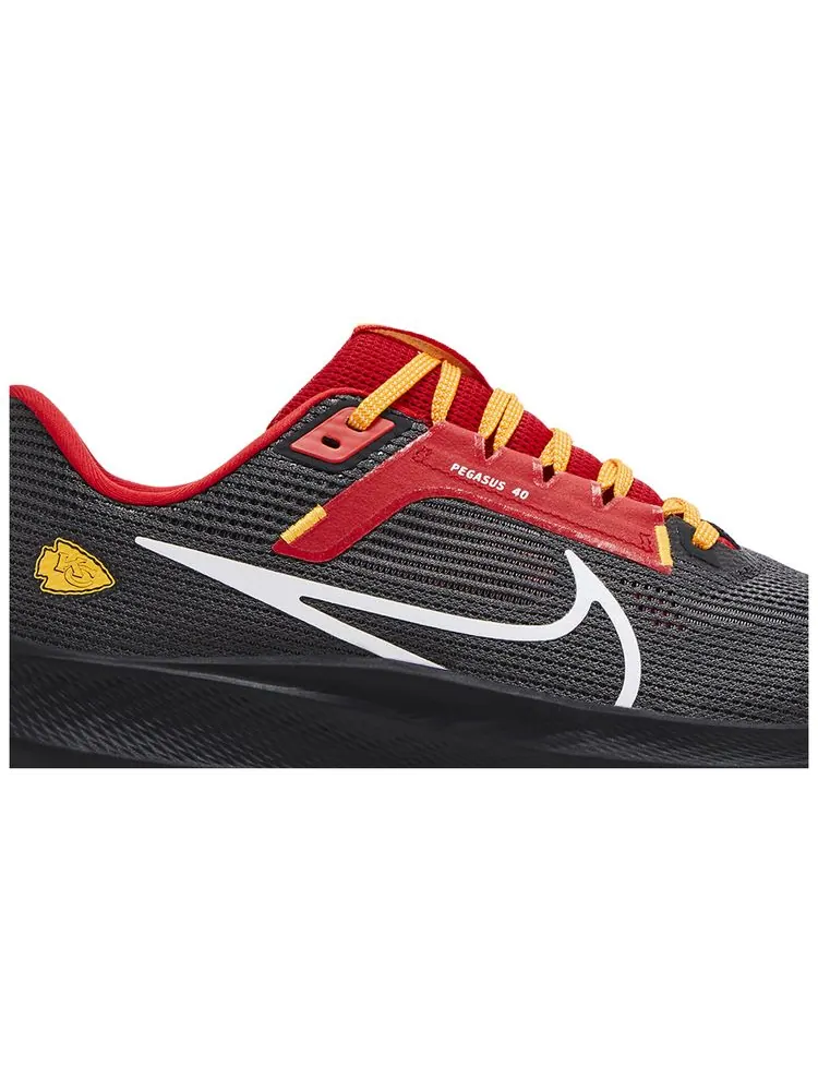 Кроссовки Nike NFL x Air Zoom Pegasus 40 'Kansas City Chiefs' — изображение 2 из 8, черный