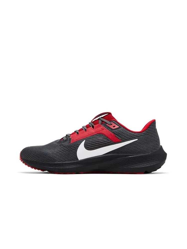 Кроссовки Nike NFL x Air Zoom Pegasus 40 'Tampa Bay Buccaneers' — изображение 4 из 9, красный/глубокий/белый