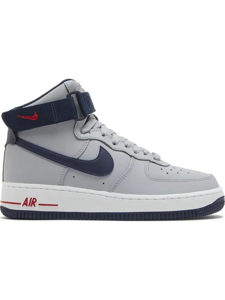 Кроссовки Nike Wmns Air Force 1 High 'New England Patriots' — изображение 1 из 8, серый