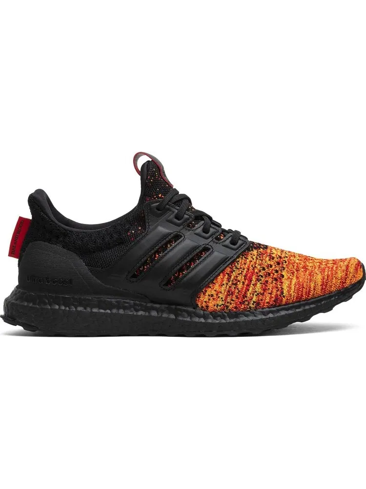 Кроссовки Adidas Game of Thrones x UltraBoost 4.0 'House Targaryen Dragons' — изображение 1 из 8, красный