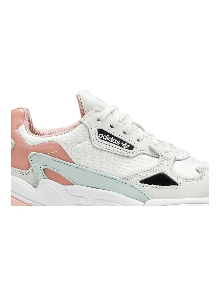 Кроссовки Adidas Wmns Falcon 'Raw White' — изображение 2 из 4, белый