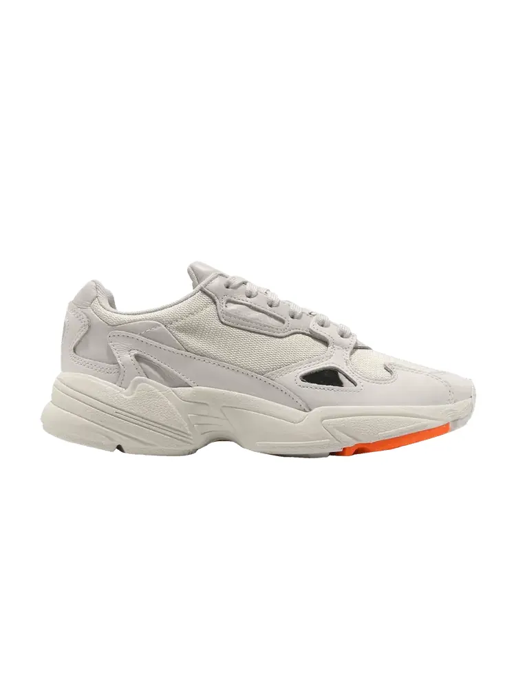 Кроссовки adidas Wmns Falcon 'Raw White' — изображение 1 из 1, белый/белый