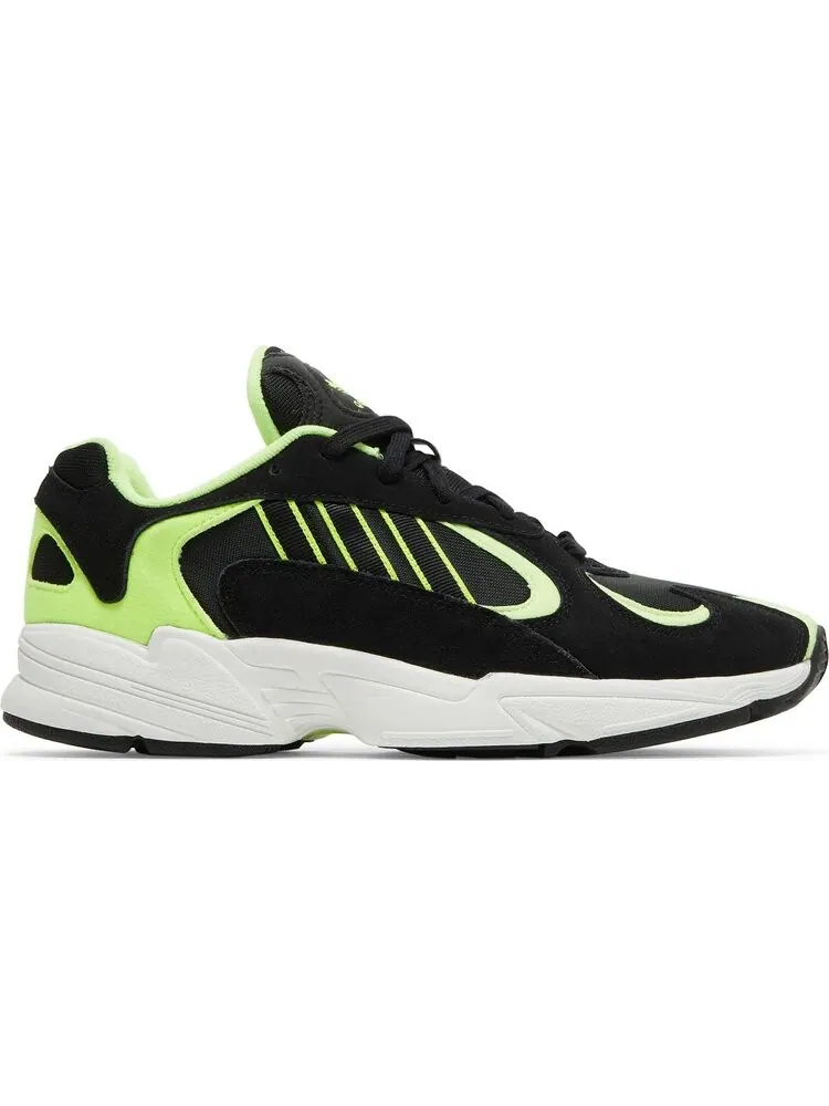 Кроссовки Adidas Yung-1 'Black Hi Res Yellow' — изображение 1 из 8, черный