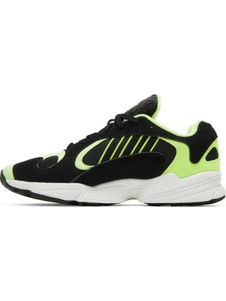 Кроссовки Adidas Yung-1 'Black Hi Res Yellow' — изображение 3 из 8, черный