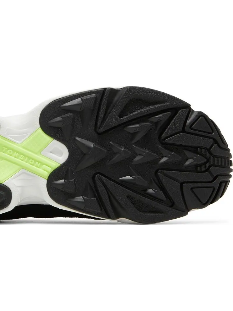 Кроссовки Adidas Yung-1 'Black Hi Res Yellow' — изображение 5 из 8, черный
