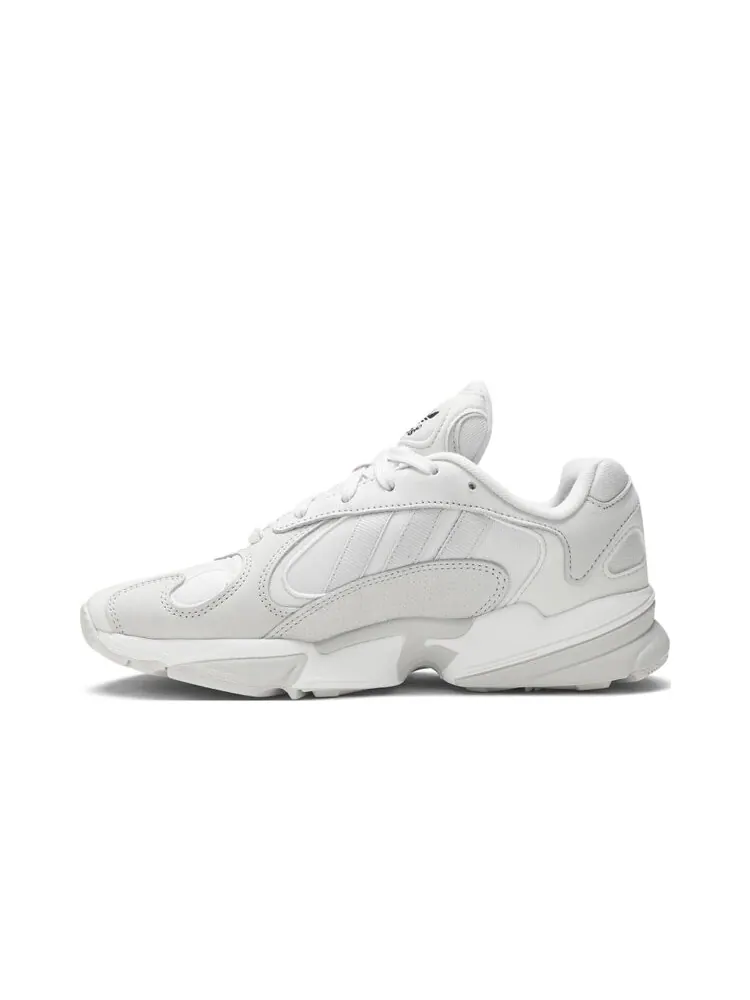 Кроссовки Adidas Yung-1 — изображение 3 из 4, белый