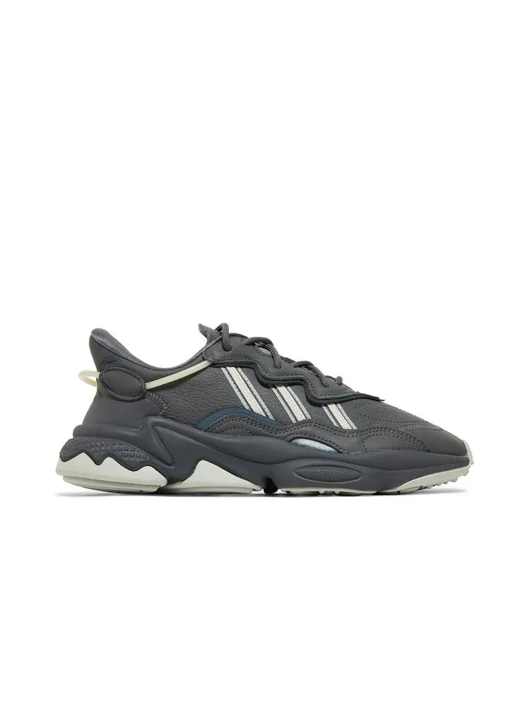 Кроссовки Adidas Wmns Ozweego — изображение 1 из 8, серый серебристый