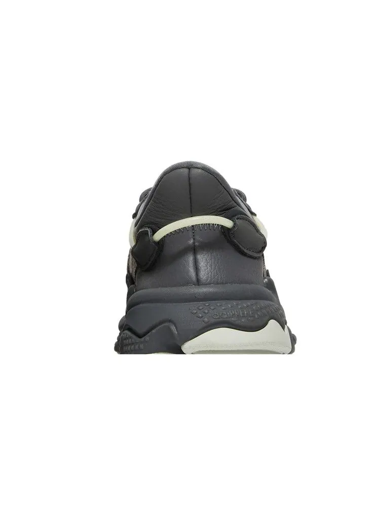 Кроссовки Adidas Wmns Ozweego — изображение 7 из 8, серый серебристый