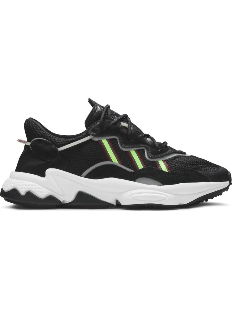 Кроссовки Adidas Ozweego — изображение 1 из 8, белый